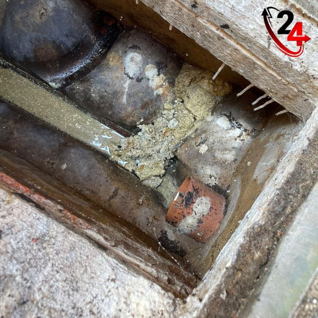 Internal Chamber Blocked Drains Debris Build Up