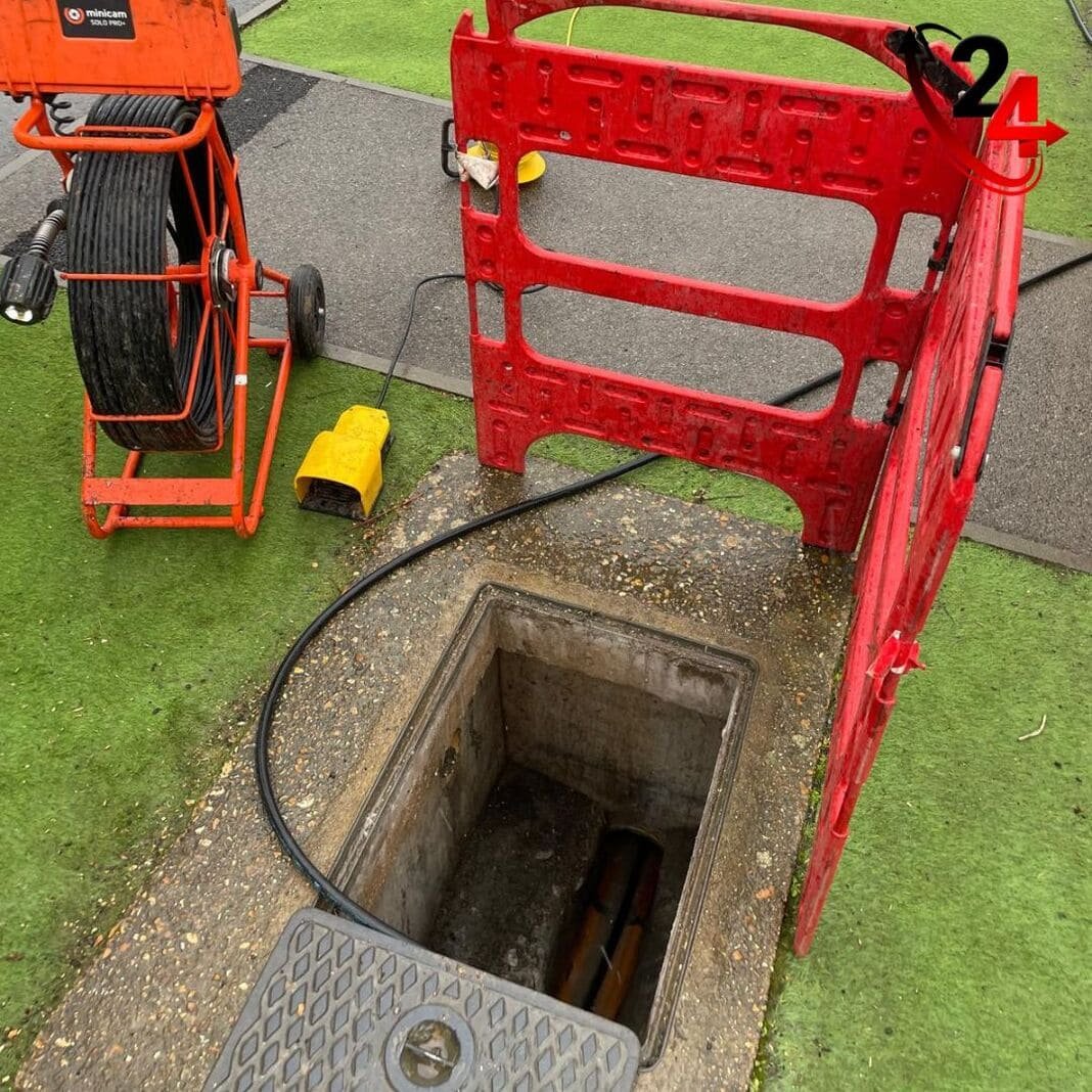 Manhole Blockage CCTV Drain Surveys Equipment