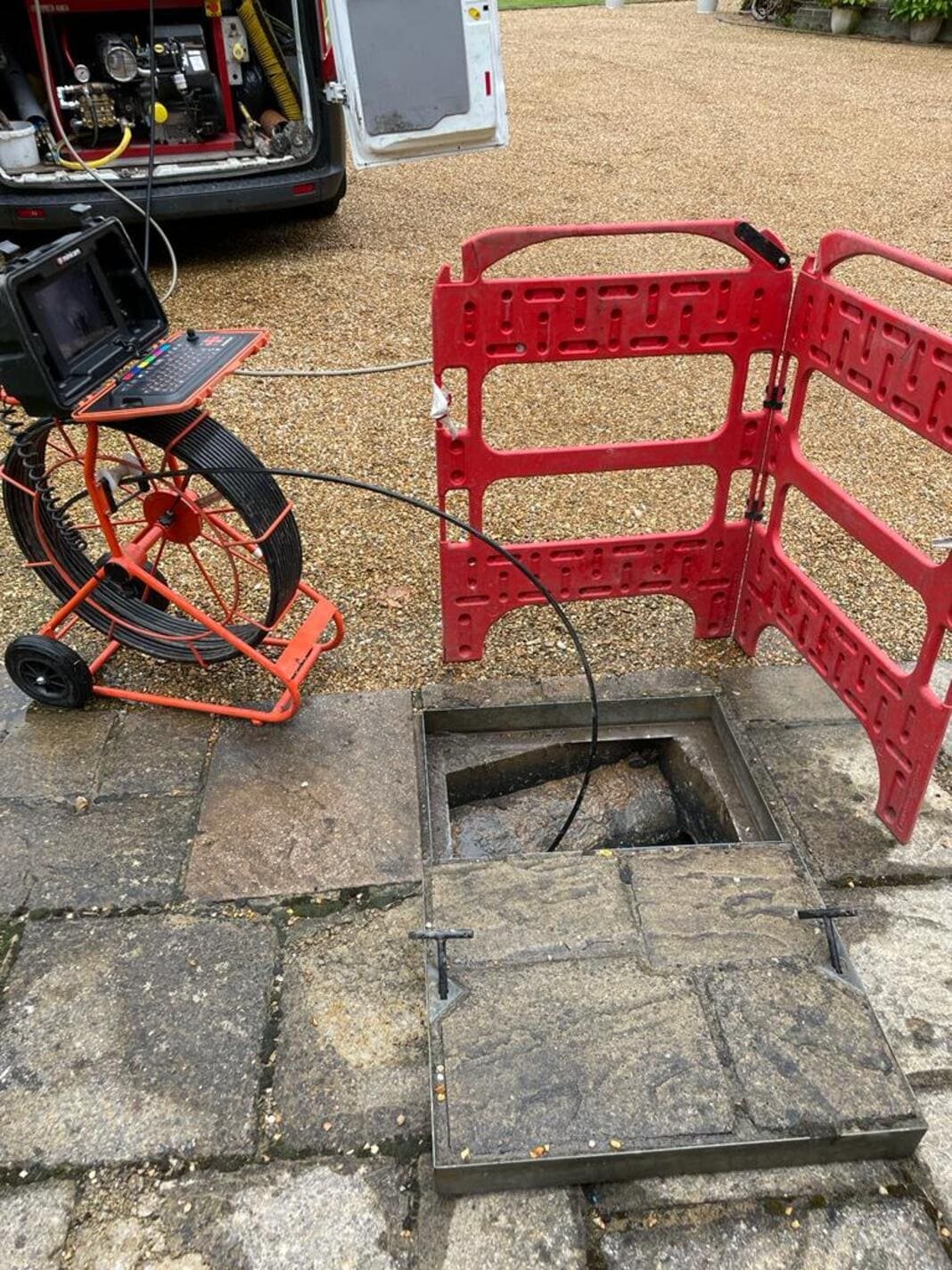 On Site Drain Maintenance Open Chamber Cleaning