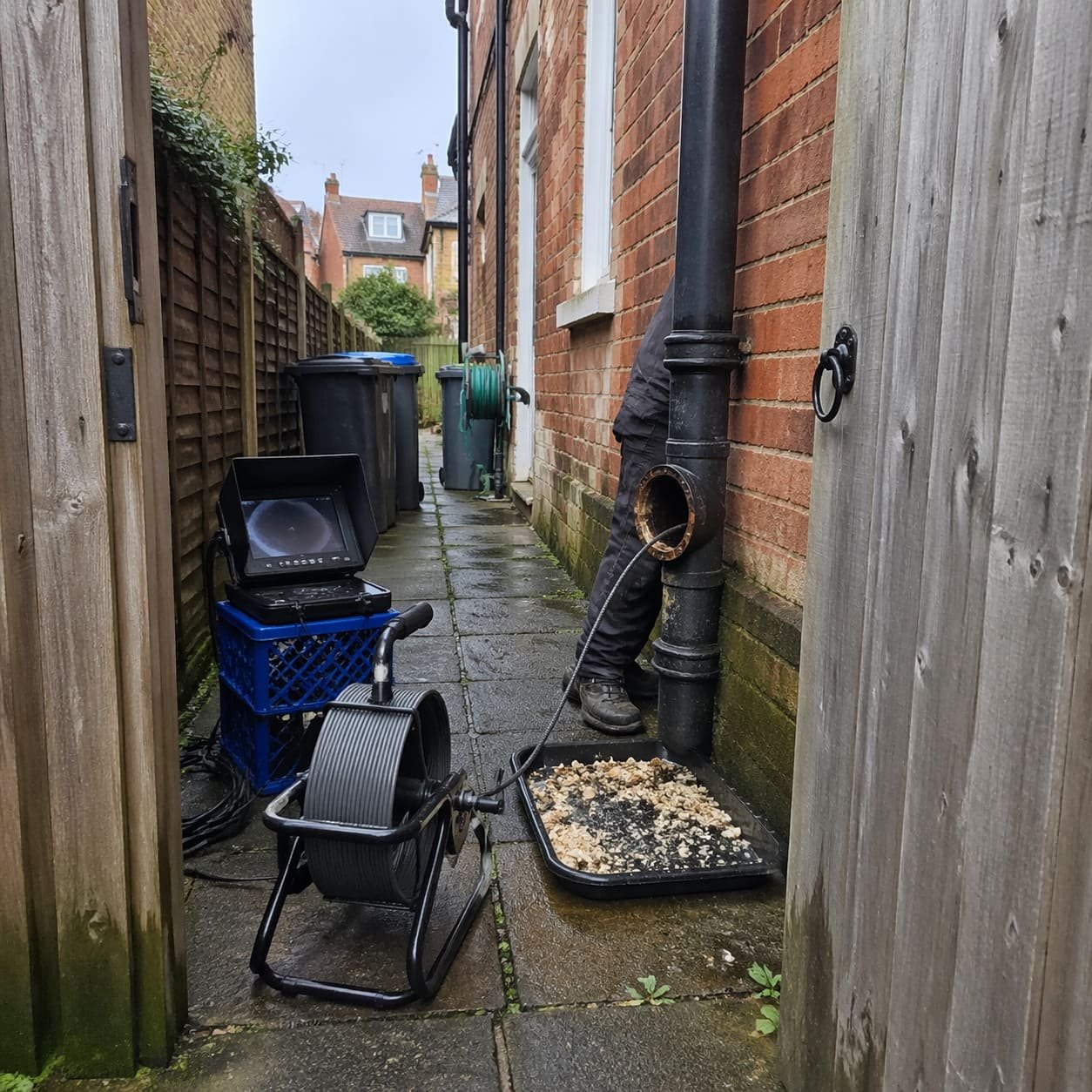 Victorian Side Passage Stack Descaling in Caversham – Illustrative Image